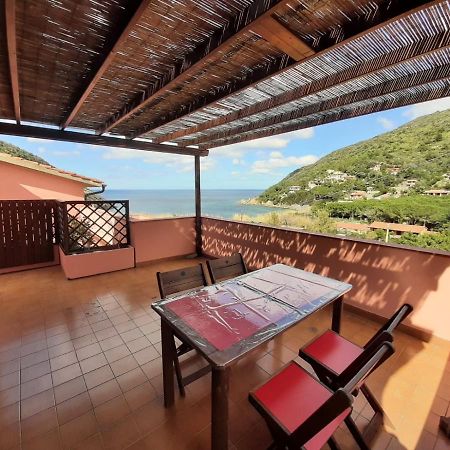 Appartamento A Due Passi Dal Mare Nisporto Exterior photo